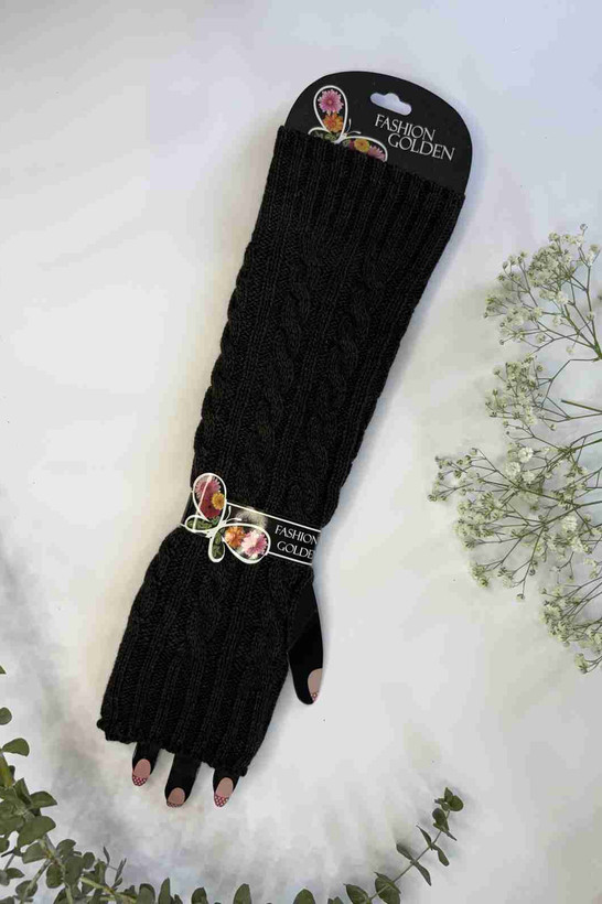 ساقدست بافت گرم و بلند رنگ مشکی با طرح پیچ کلاسیک