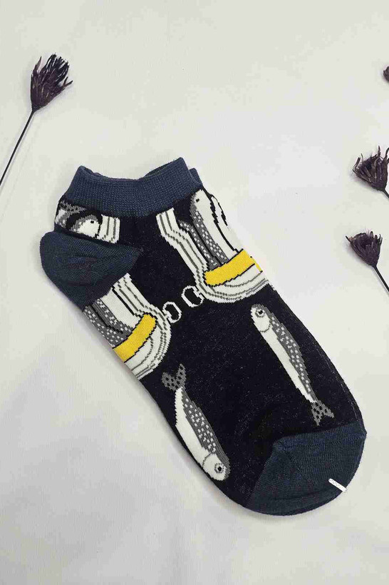 جوراب فانتزی طرح ماهی و کنسرو رنگ سرمهای – نمای اصلی محصول