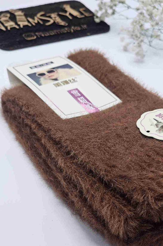 جوراب موهر پرز بلند - نمای نزدیک بافت نرم و گرم