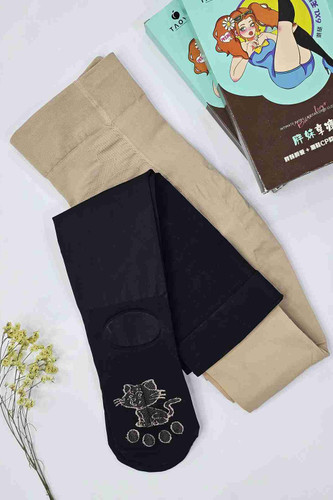 جوراب شلواری سهکاره دورنگ - نمای کامل روی سطح