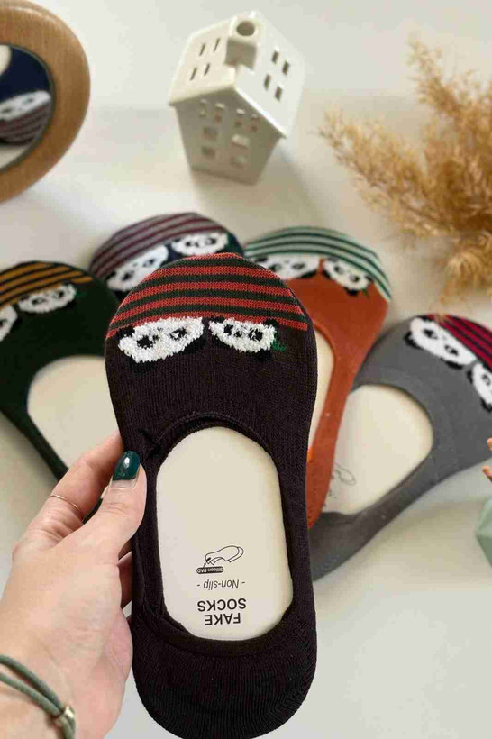 جوراب فانتزی سرمهای با طرح عروسکی و نوارهای رنگی روی ساق