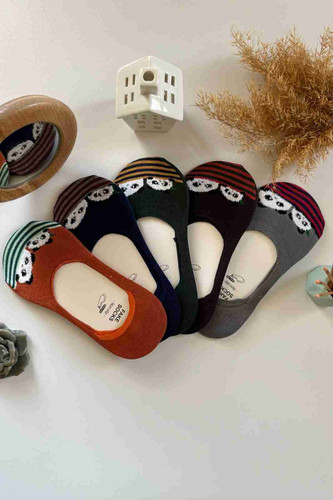 مجموعه جورابهای فانتزی پاپیونی در رنگهای متنوع کنار هم