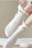 جوراب فانتزی سفید عروسکی با دستهای آهنربایی