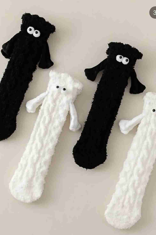 جوراب ساقدار فانتزی با دستهای آهنربایی و ظاهر بامزه